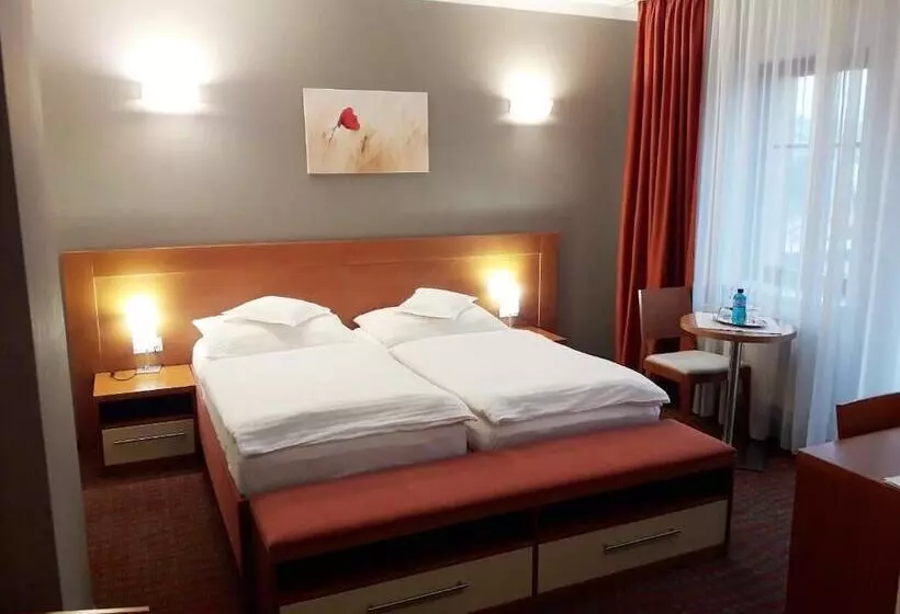 スタンダードルーム, Katerain Hotel, Restaurace, Wellness