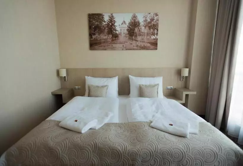سوییت, Košice