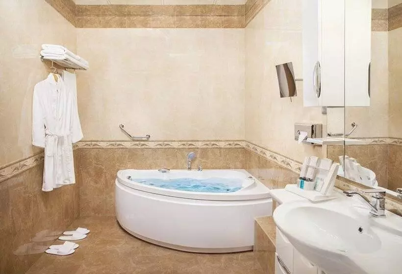 Presidential Suite