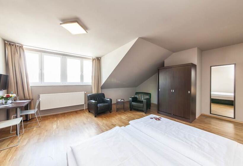 컴포트 룸, Munique Frankfurt City