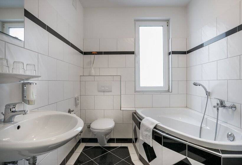 Quarto Comfort, Munique Frankfurt City