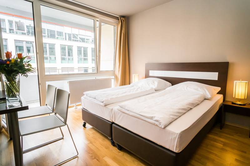 Номер Стандарт, Munique Frankfurt City