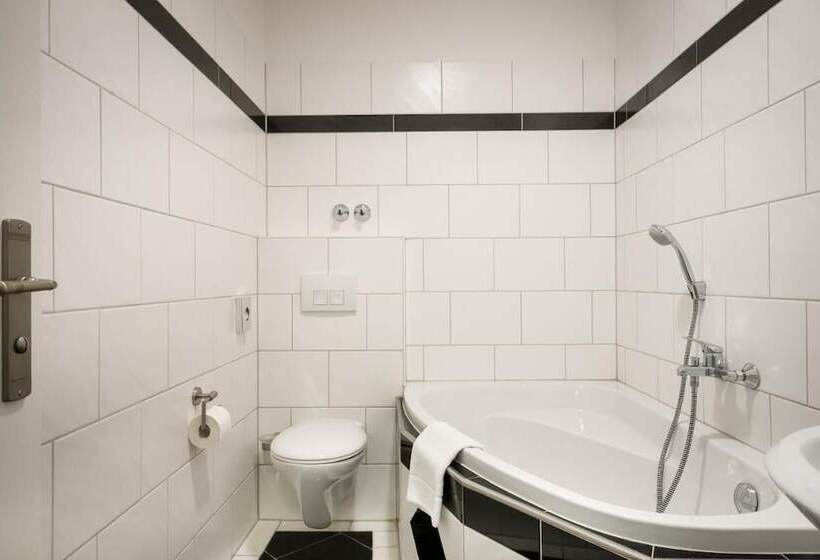 Quarto Comfort, Munique Frankfurt City