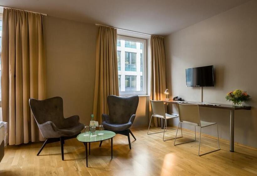 Quarto Comfort, Munique Frankfurt City