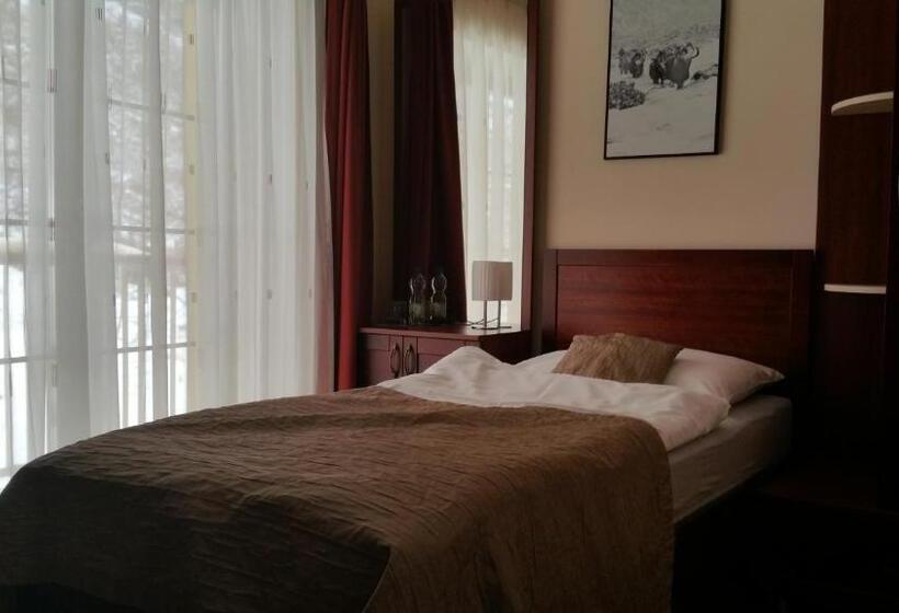 스탠다드 싱글 룸, Výpřež   Děčín