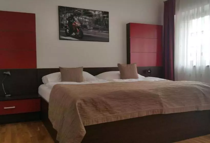 Camera Comfort, Výpřež Děčín