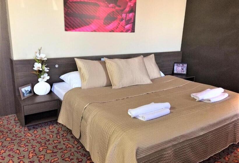 Suite, Kongres Hotel Roca