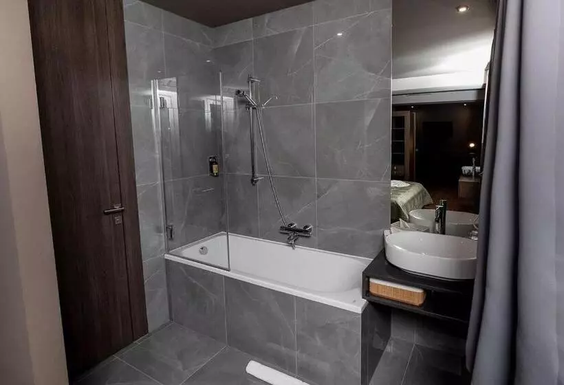 سوییت, Kongres Hotel Roca