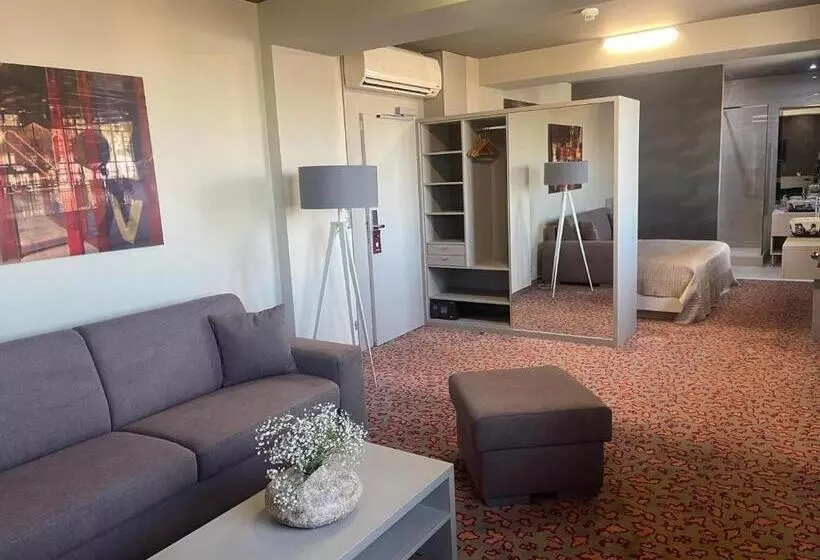 سوییت, Kongres Hotel Roca