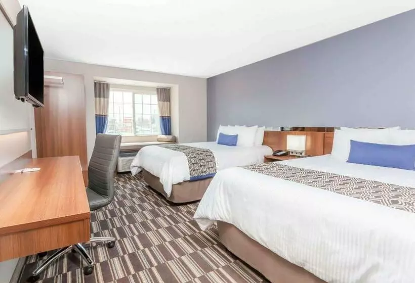 障害者適応デラックスルーム, Microtel Inn & Suites Sault Ste. Marie