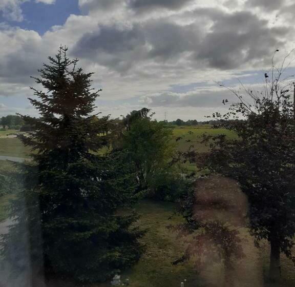 标准房带园景, B&b Wenewiwe