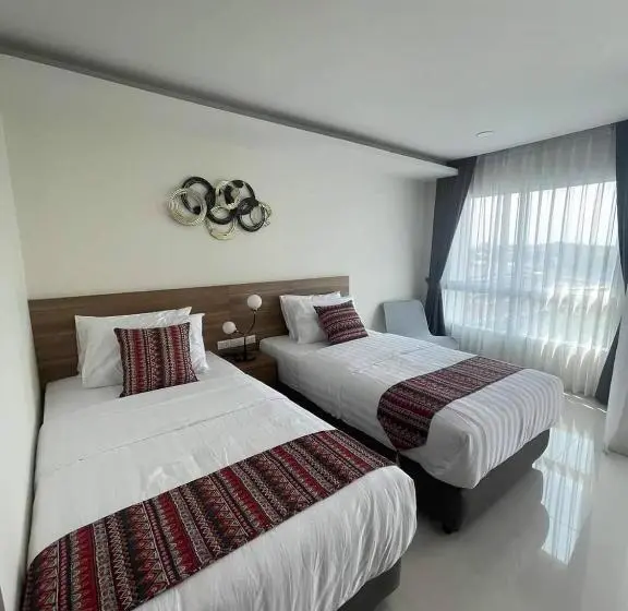 اتاق لوکس, Christella Hotel Laemchabang