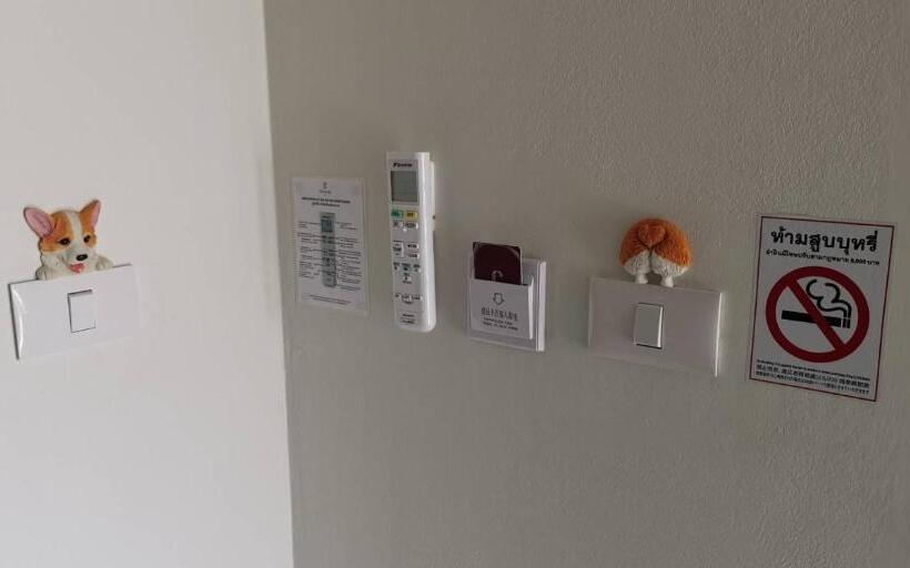 Номер Superior, Christella Hotel Laemchabang