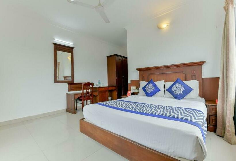 Deluxe Rum, Centre Point