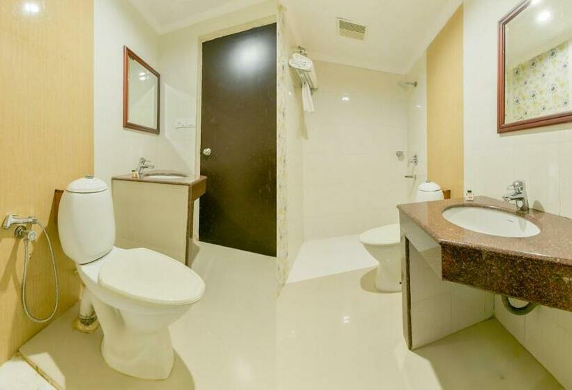 Deluxe Rum, Centre Point