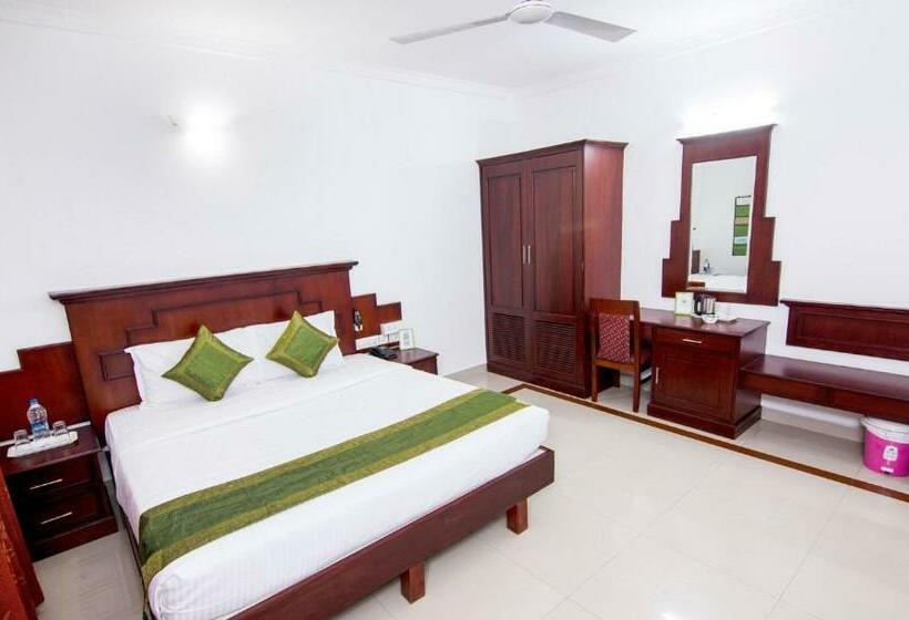 Deluxe Rum, Centre Point