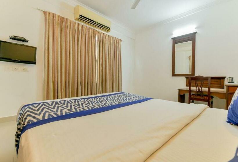 Deluxe Rum, Centre Point