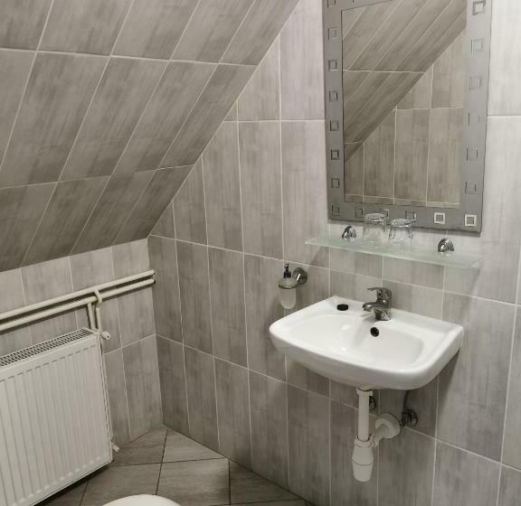 스탠다드 룸, Merlot Borhotel és Látványpince