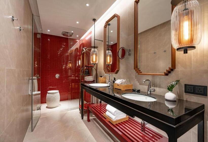 キングサイズベッドのスタンダードルーム, Andaz Pattaya Jomtien Beach, By Hyatt