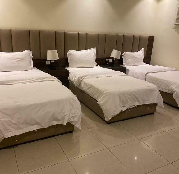 Номер Стандарт Трехместный, سوار للوحدات السكنية