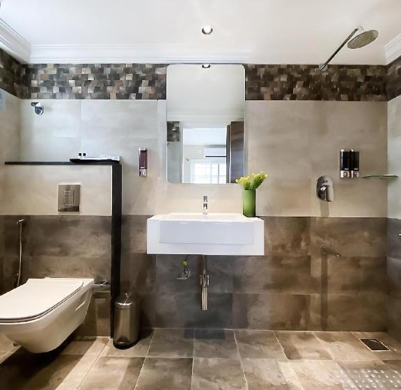 Номер Стандарт, Click Hotel Biz   Bangalore Airport