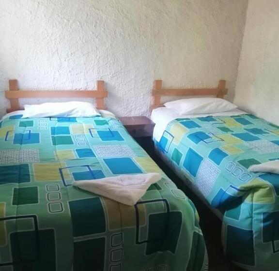 اتاق استاندارد, Posada Montaña Del Quetzal