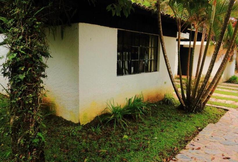 اتاق استاندارد سه نفره, Posada Montaña Del Quetzal