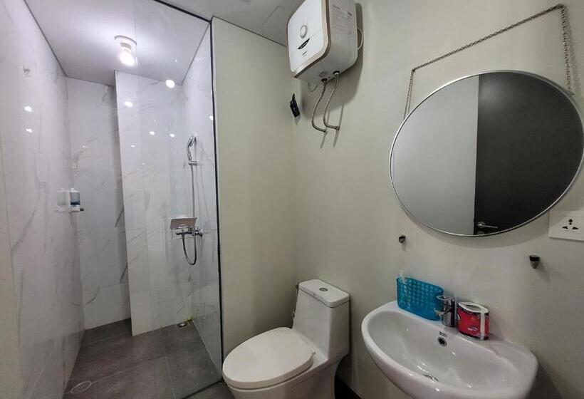 דירת שלושה חדרים, Palam Mansion At Apartment One Residence