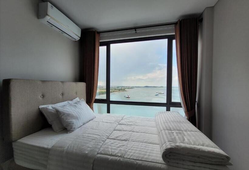 דירת שלושה חדרים, Palam Mansion At Apartment One Residence