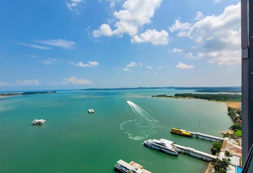 סוויטת דלוקס נוף לים, Palam Mansion At Apartment One Residence