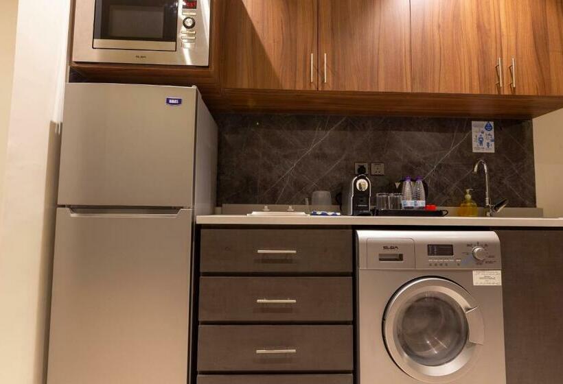 דירת חדר, دانة المروج للأجنحة الفندقية Danat Almourouj Hotel Suites