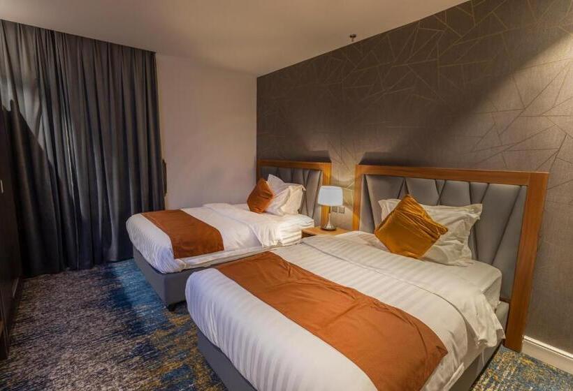 חדר משפחתי, دانة المروج للأجنحة الفندقية Danat Almourouj Hotel Suites