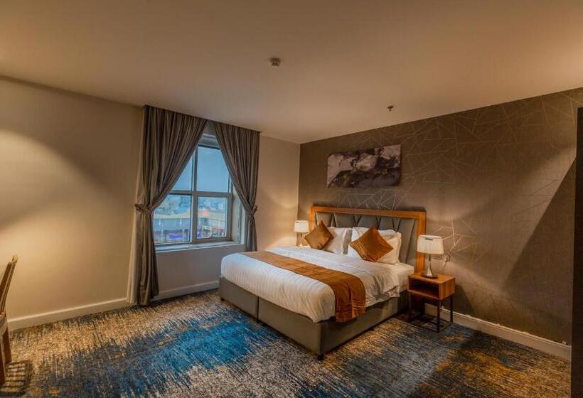 חדר משפחתי, دانة المروج للأجنحة الفندقية Danat Almourouj Hotel Suites