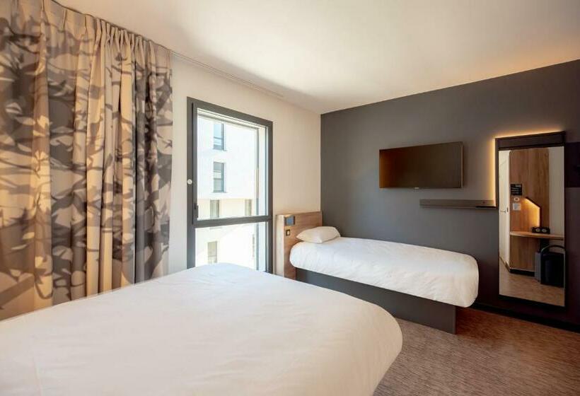 غرفة قياسية ثلاثية, B&b Hotel Toulon Centre Gare