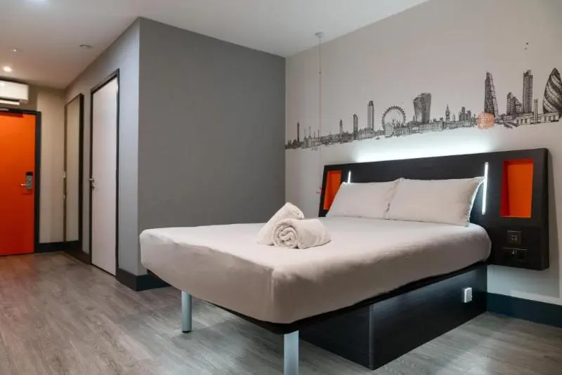 اتاق استاندارد, Easyhotel Dublin