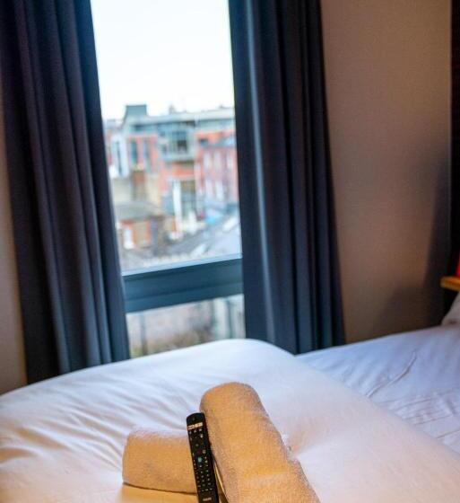 스탠다드 룸, Easyhotel Dublin