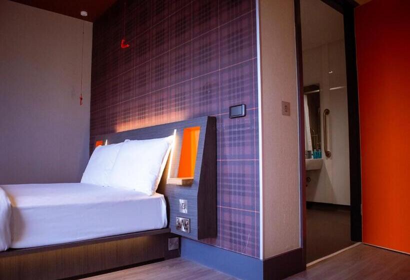 장애인을 위한 스탠다드 룸, Easyhotel Dublin