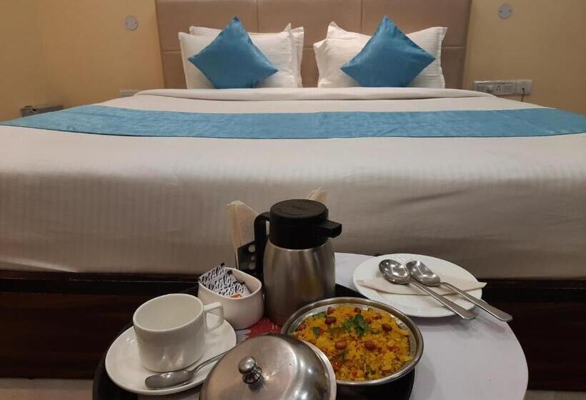 غرفة ديلوكس, Clarks Inn Dudhwa