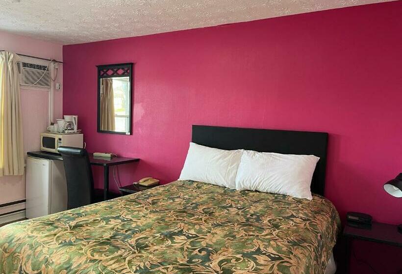 غرفة ديلوكس مطلّة علي البحر مزوَّدة بشُرفة, Old Mill Motel