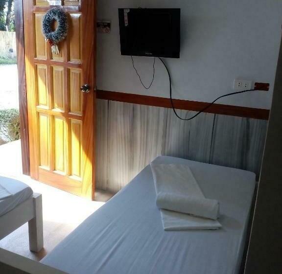 اتاق ساده سه نفره, Sealey S Inn