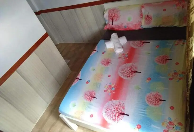 エコノミートリプルルーム, Sealey S Inn