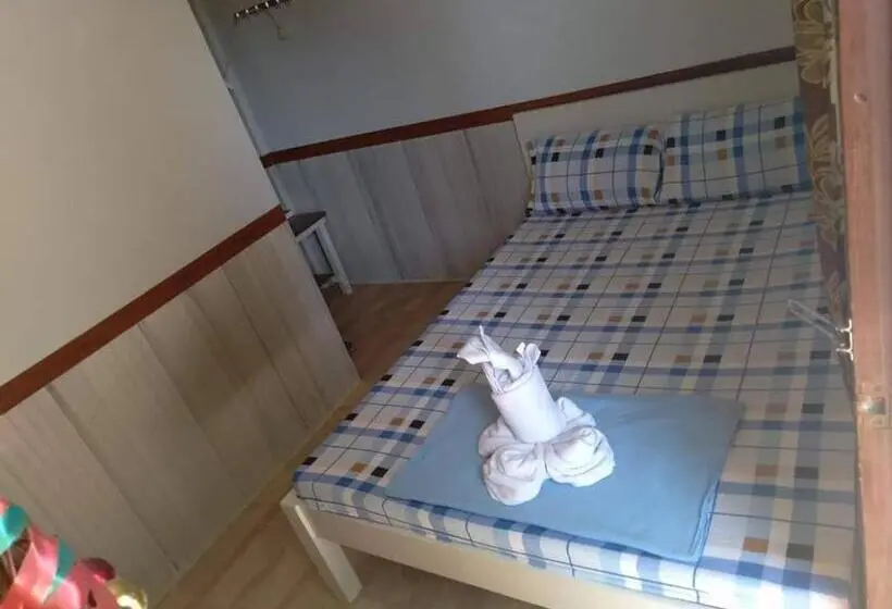 エコノミートリプルルーム, Sealey S Inn