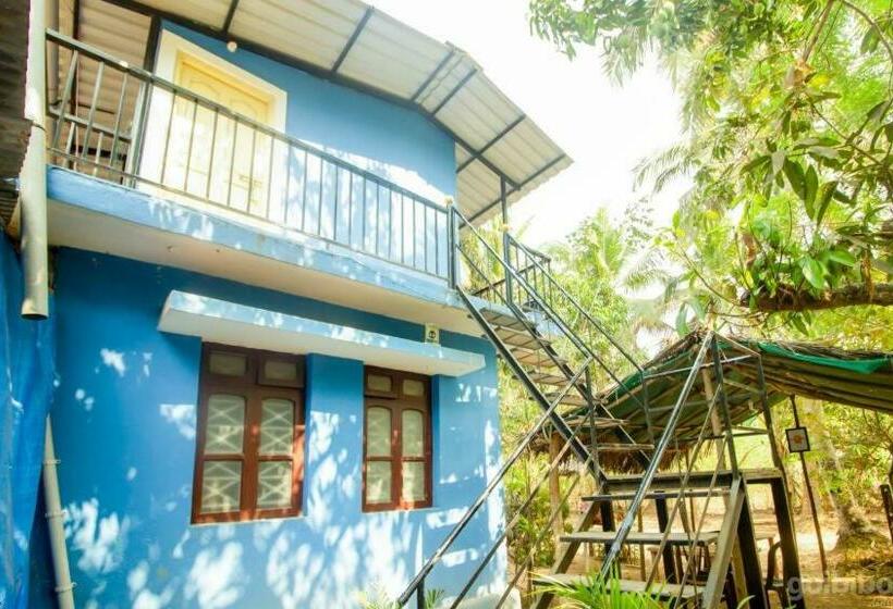 Huoneisto 1 Makuuhuone Puutarhanäkymä, Seashell