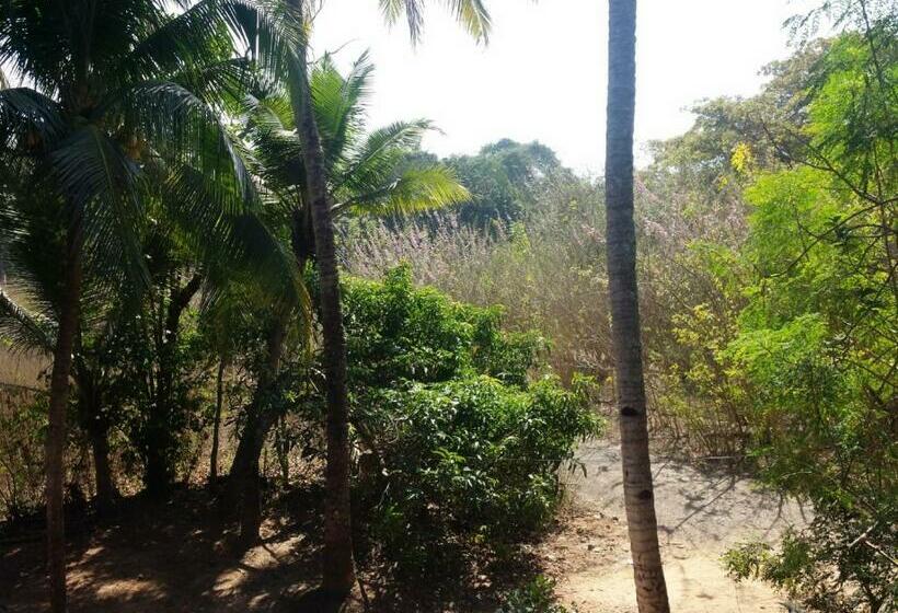 Huoneisto 1 Makuuhuone Puutarhanäkymä, Seashell