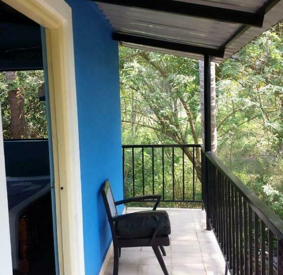 Huoneisto 1 Makuuhuone Puutarhanäkymä, Seashell