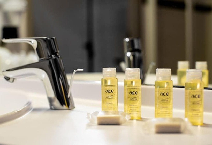 اتاق استاندارد سه نفره, Ace Hôtel Lyon Vénissieux Parc Des Expositions