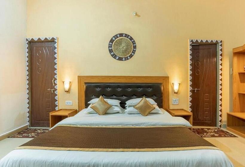 Люкс Deluxe Кровать Кинг, Jungle King Resort