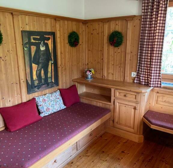 شقة غرفة واحدة مزودة بتراس, Landgasthof Hotel Linde