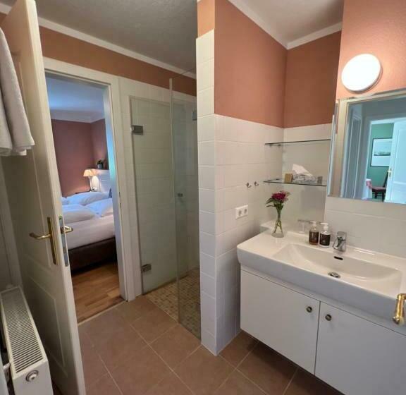 شقة غرفة واحدة مزودة بتراس, Landgasthof Hotel Linde