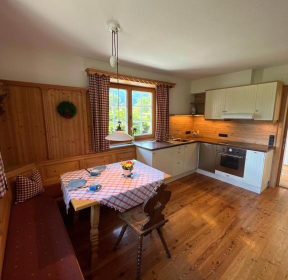 Апартаменты 1 Спальня с Террасой, Landgasthof Hotel Linde